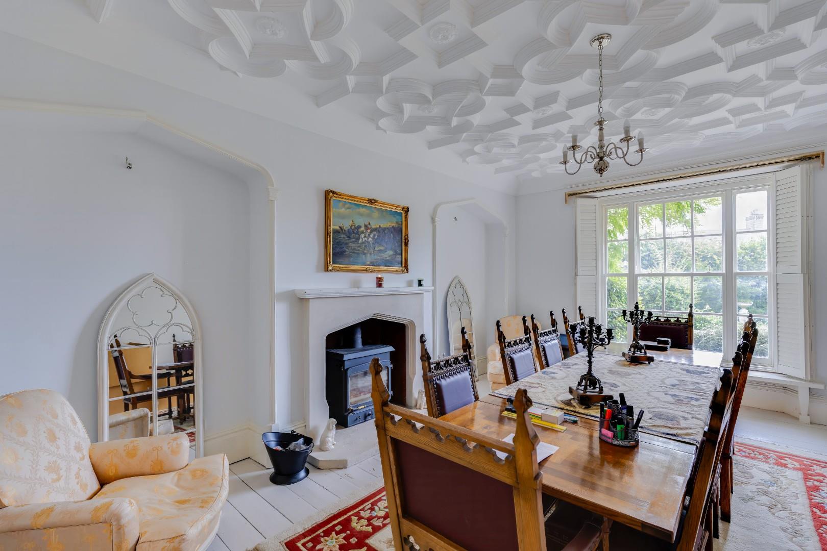 Rhoose Road, Rhoose, Vale of Glamorgan, CF62 3EP